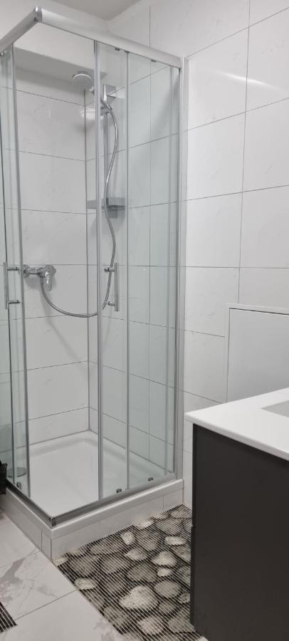 Waterfalls 1 Apartment